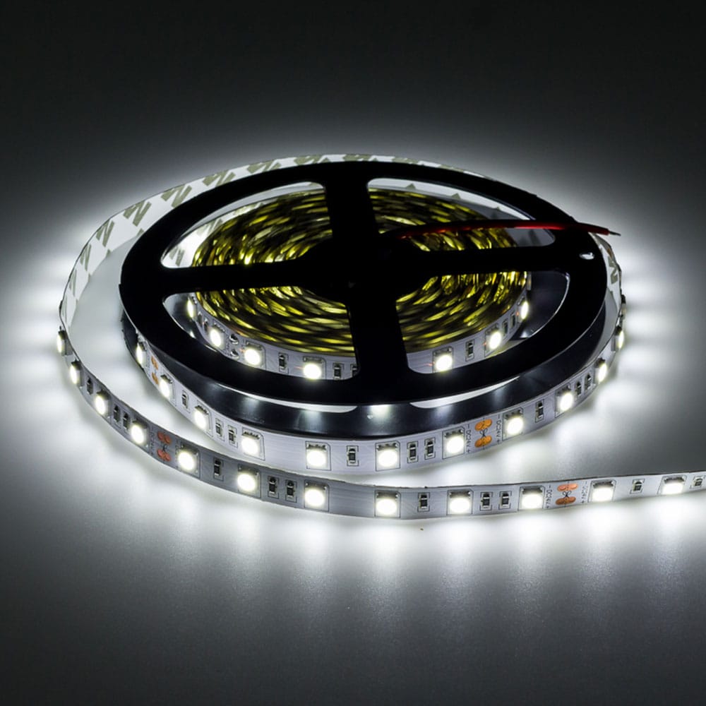 Mextronic LED-Streifen, 5m, 72W, Kaltweiß 6000K, 24V, IP44 – Für Akzent- & Arbeitslicht