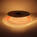 120SMD/m 9W 230V LED Streifen 2835 Wassergeschützt Warmweiß 1m